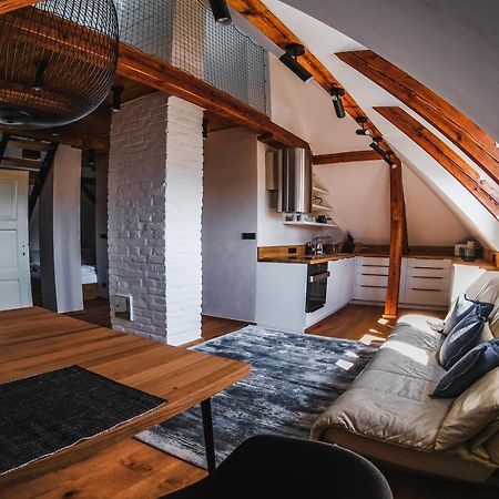 Vila Prazska Vrchlabí Exteriör bild