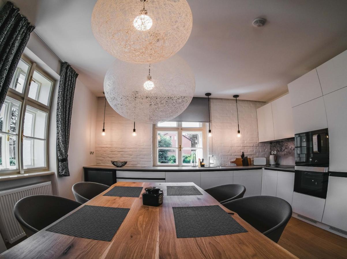 Vila Prazska Vrchlabí Exteriör bild